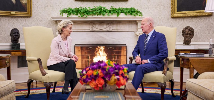 Discussion between Joe Biden and Ursula von der Leyen