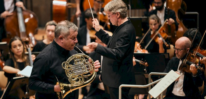 Stefan Dohr und Orchestre de Paris, Credits © Fabian Schellhorn
